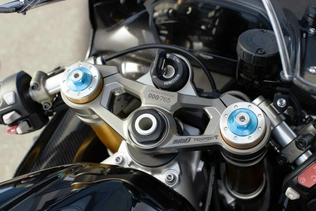 Triumph Daytona 765 Motorcycle News App MotorcyclesNews Motorrad Nachrichten App 22