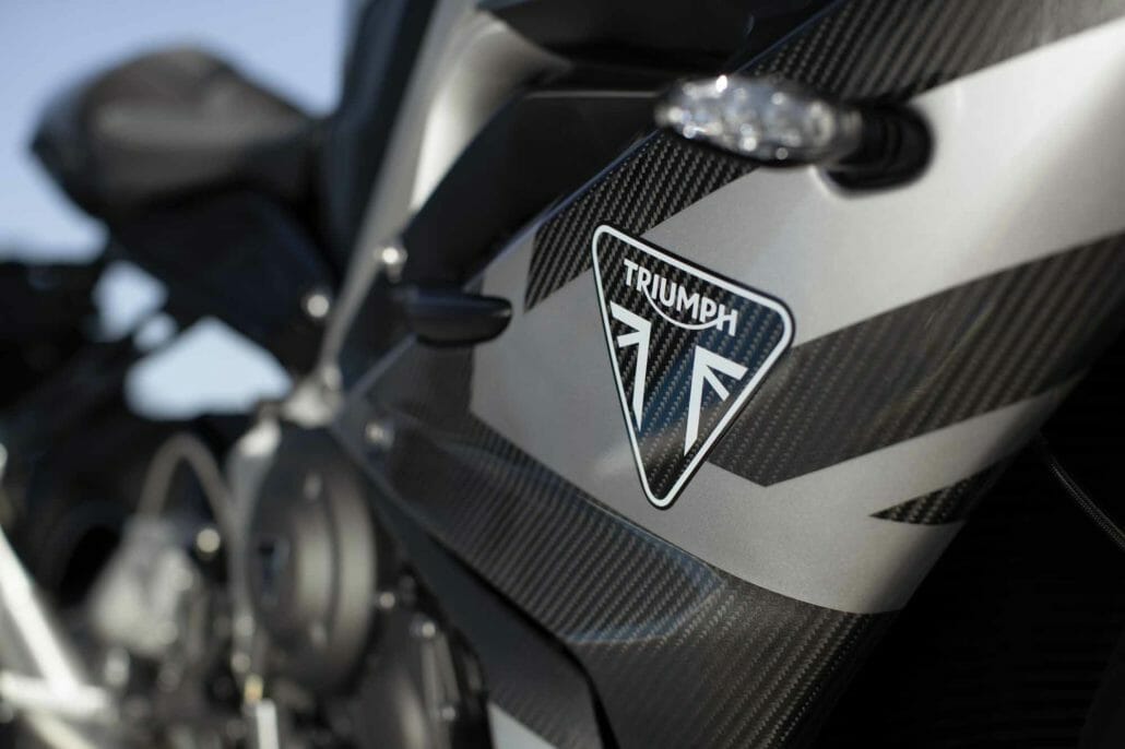 Triumph Daytona 765 Motorcycle News App MotorcyclesNews Motorrad Nachrichten App 27