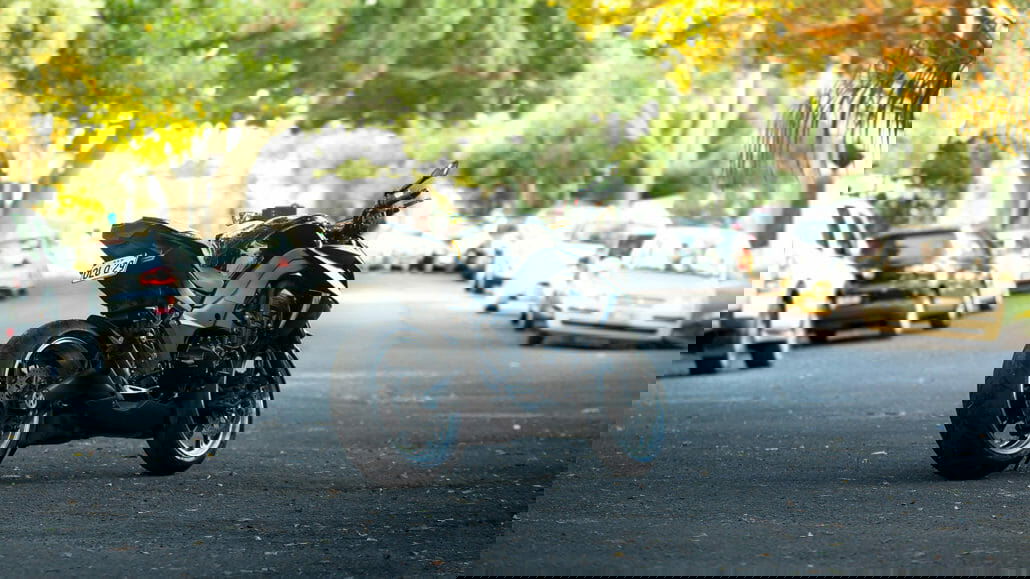 cropped cars 1851130