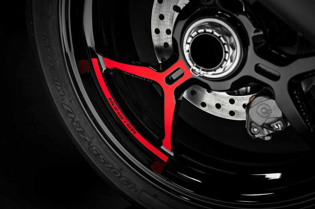 Ducati Monster 1200 S 2020 Motorcycle News App Motorrad Nachrichten App MotorcyclesNews 16