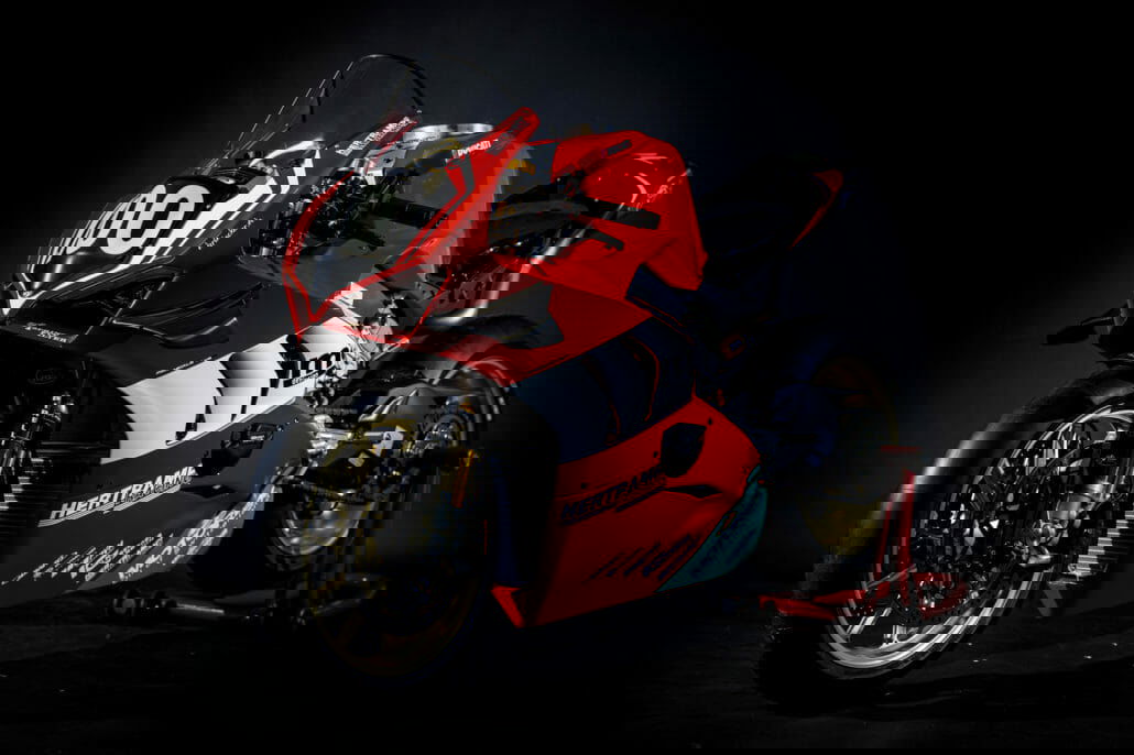 HRT 100 Ducati Panigale V4 R Motorcycle News App Motorrad Nachrichten App MotorcyclesNews 3