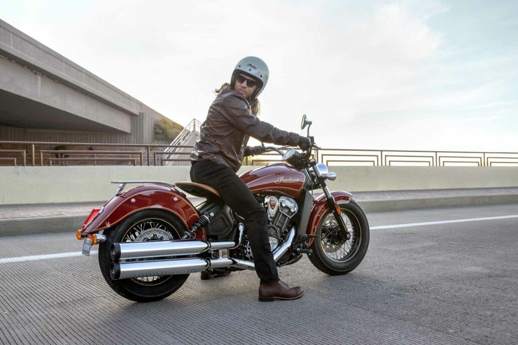 Indian Scout Bobber Twenty & Scout 100th Anniversary 9 Indian Scout 100th Anniversary Motorcycle News App Motorrad Nachrichten App Motorcycles News 9