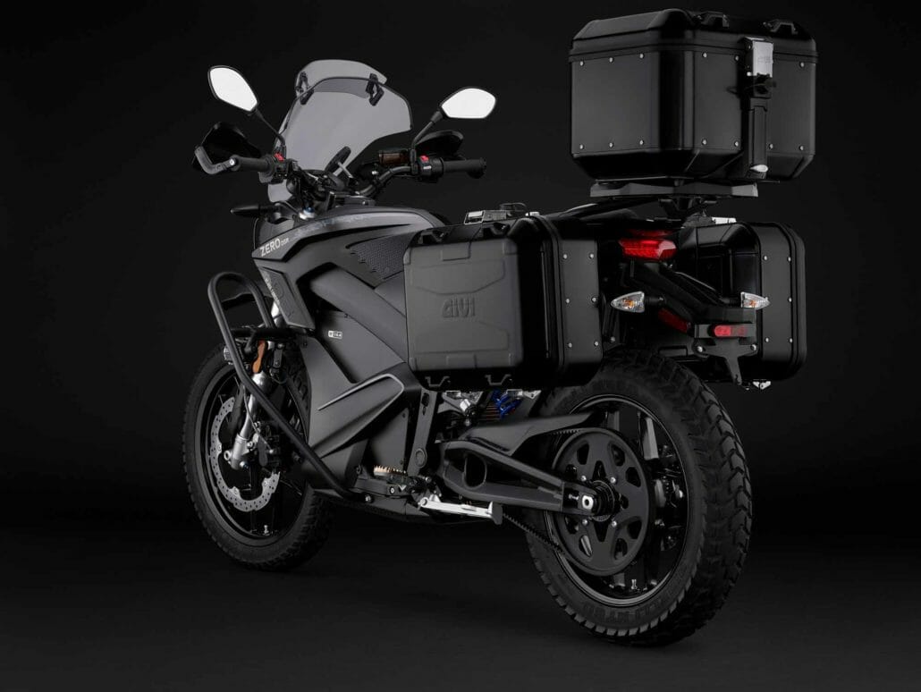 Zero Motorcycles bringt Tourenmaschine weltweit auf den Markt 45 Zero DSR Black Forest Motorcycle News App Motorrad Nachrichten App MotorcyclesNews 16