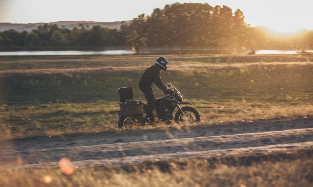 Zero Motorcycles bringt Tourenmaschine weltweit auf den Markt 35 Zero DSR Black Forest Motorcycle News App Motorrad Nachrichten App MotorcyclesNews 6