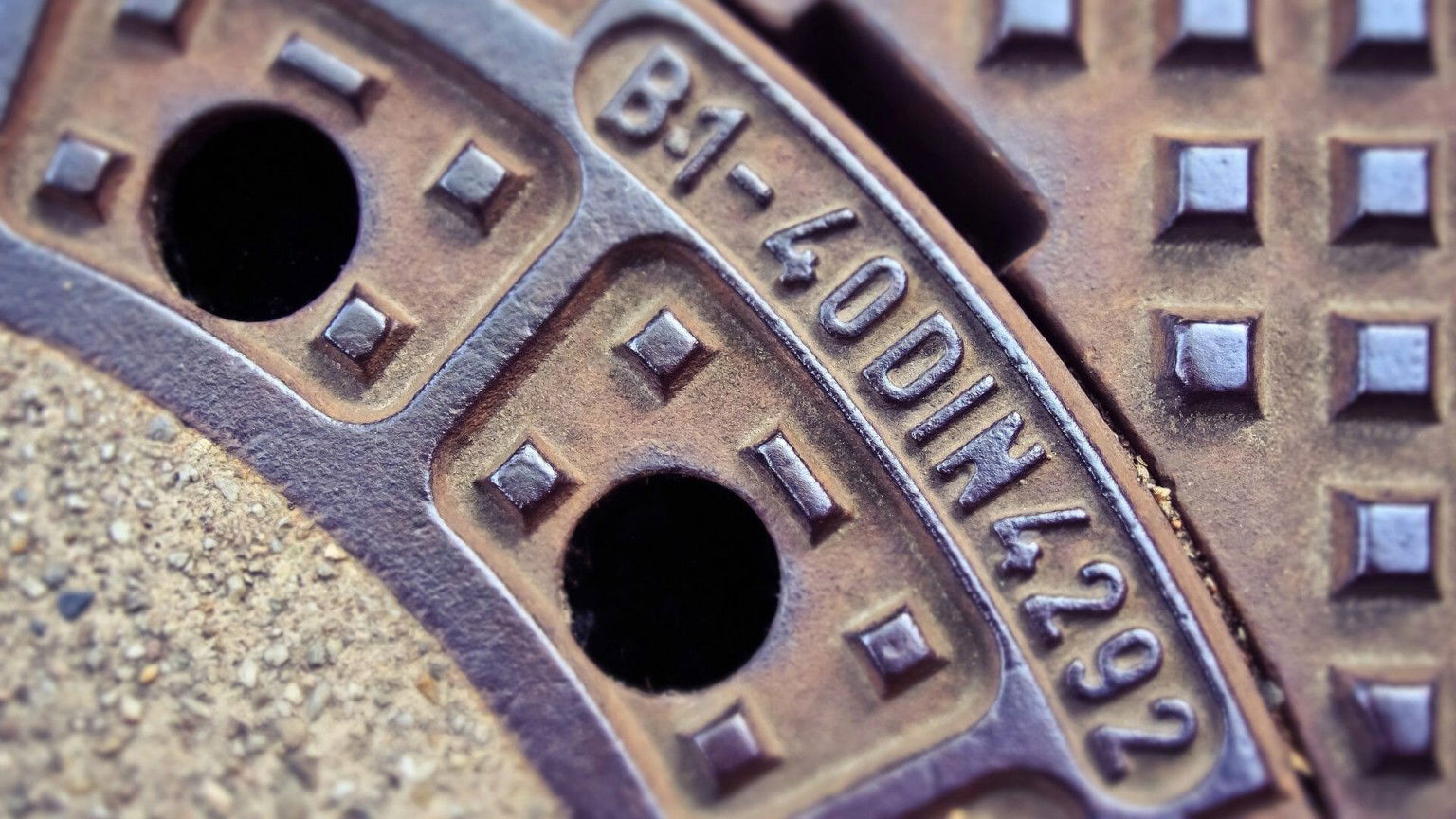 cropped Kanaldeckel 2