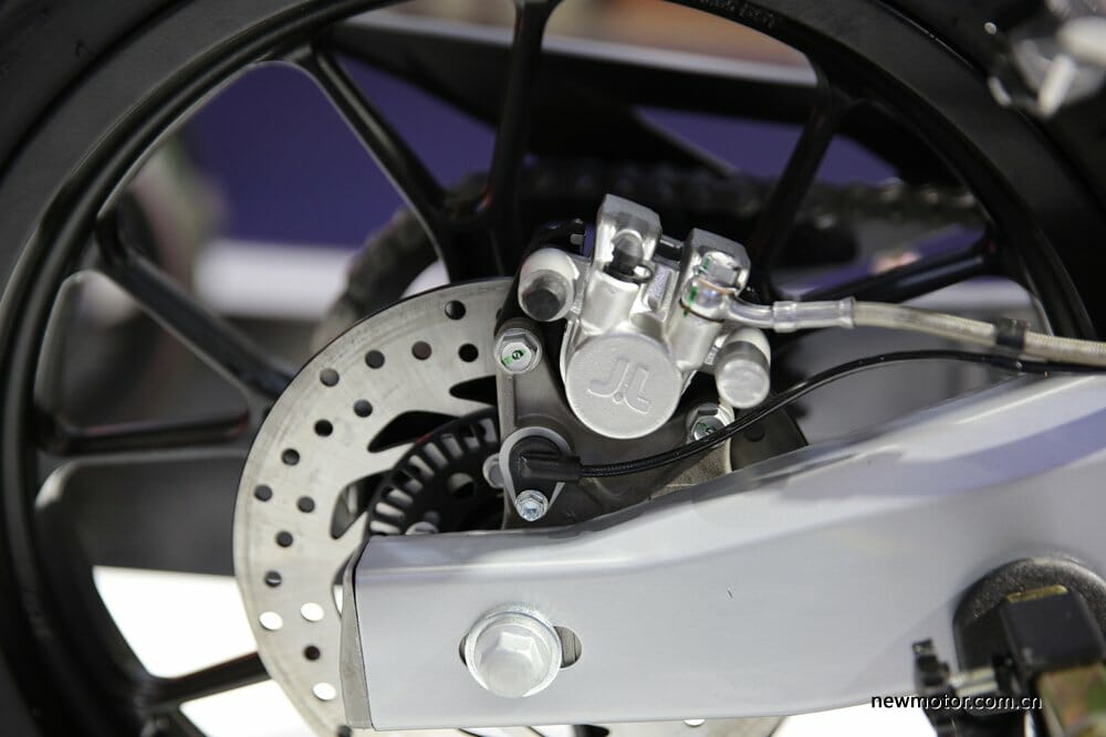 Aprilia GPR 250 China Motorcycle News App Motorrad Nachrichten App MotorcyclesNews 21