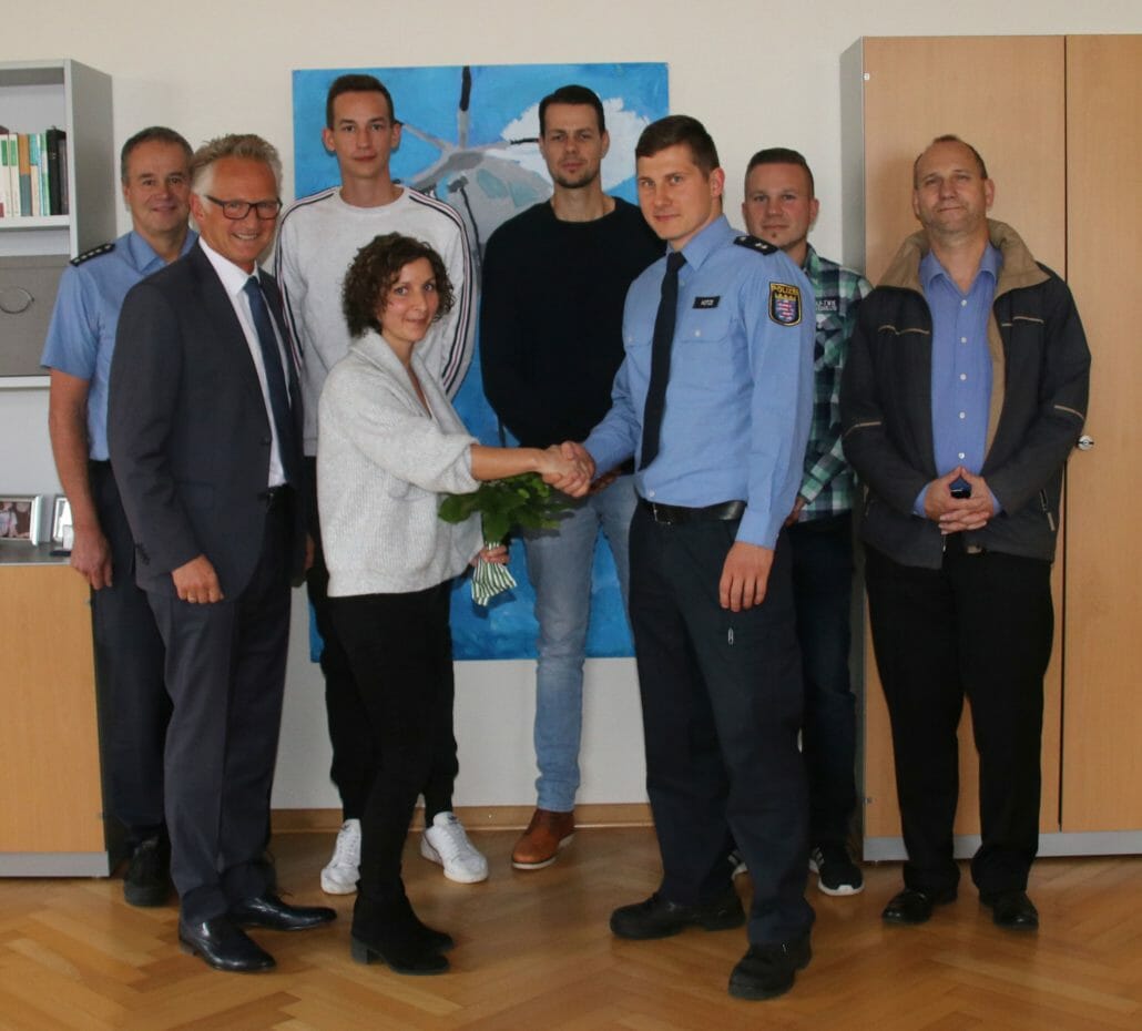 Belobigung für Ersthelferin 25 BelobigungFrauMehler e1572020269809