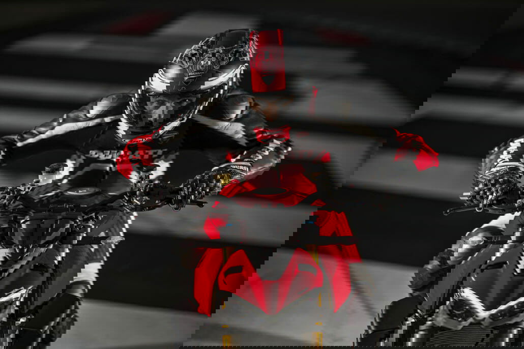 Ducati Streetfighter V4 S Motorcycle News App Motorrad Nachrichten App MotorcyclesNews 34