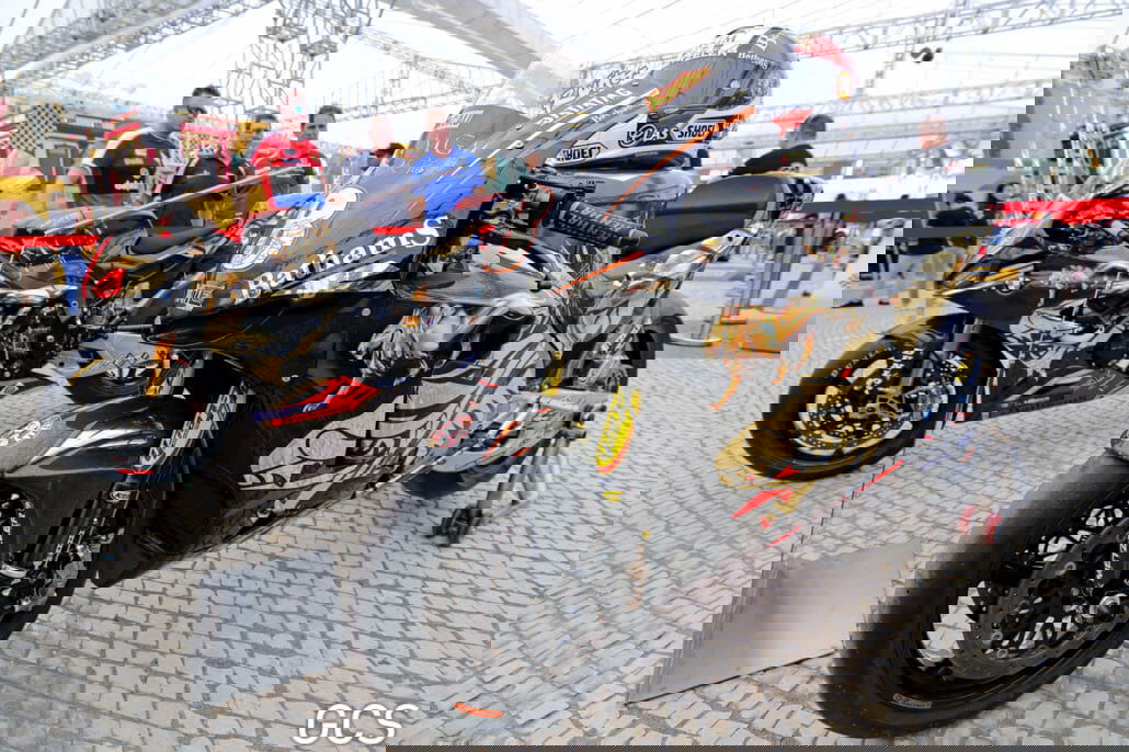 3657a36156847bdf00498b735bc2a404