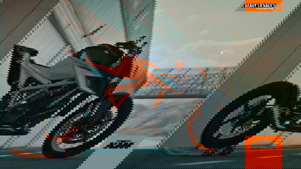 KTM 1290 Super Duke R – Prototyp 10 KTM 1260 Duke R Motorcycle News App Motorrad Nachrichten App MotorcyclesNews 34