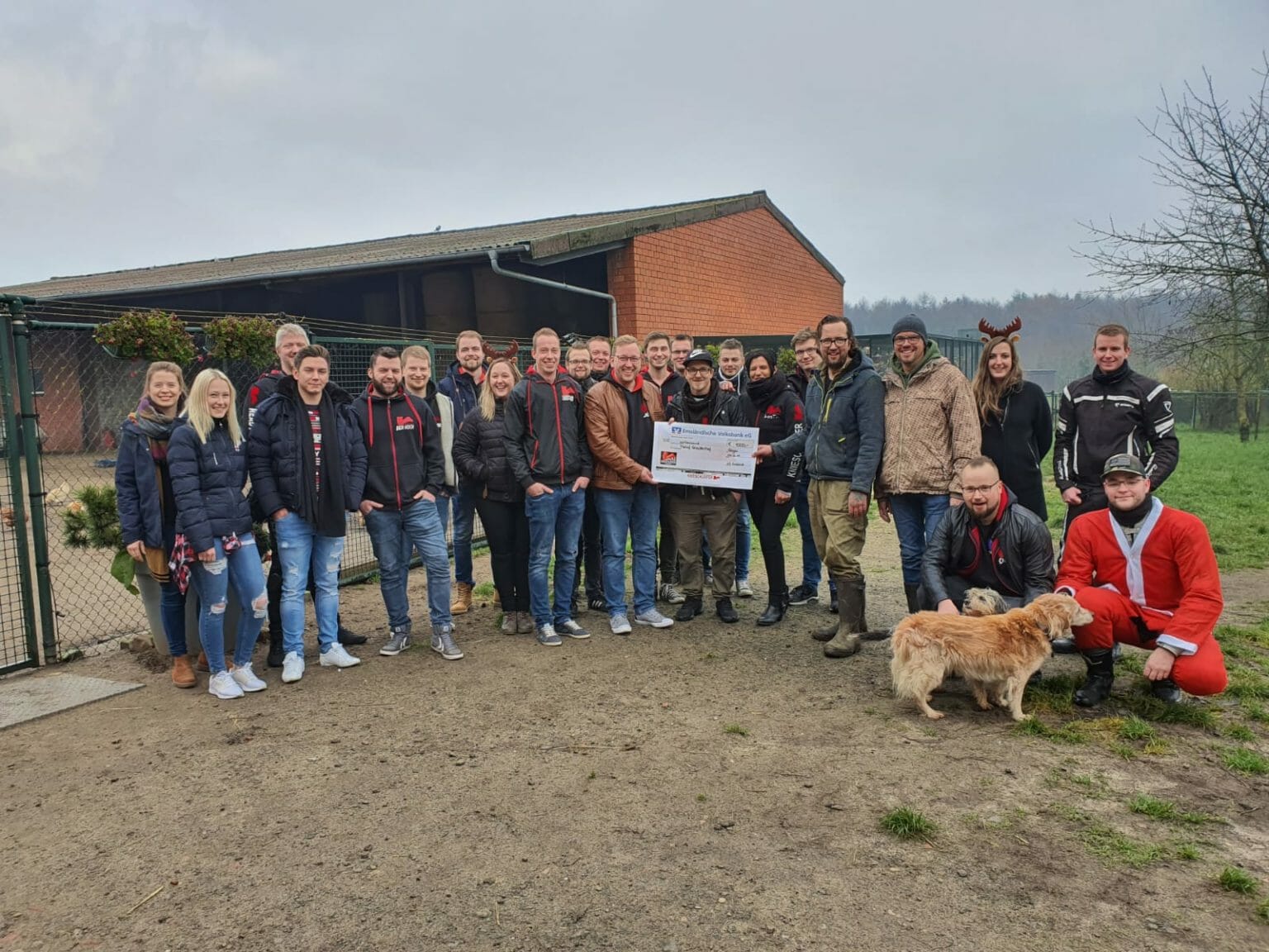 Die KS Emsland spenden für den Gnadenhof Melief 79029380 2631478166935814 2647579868895641600 o