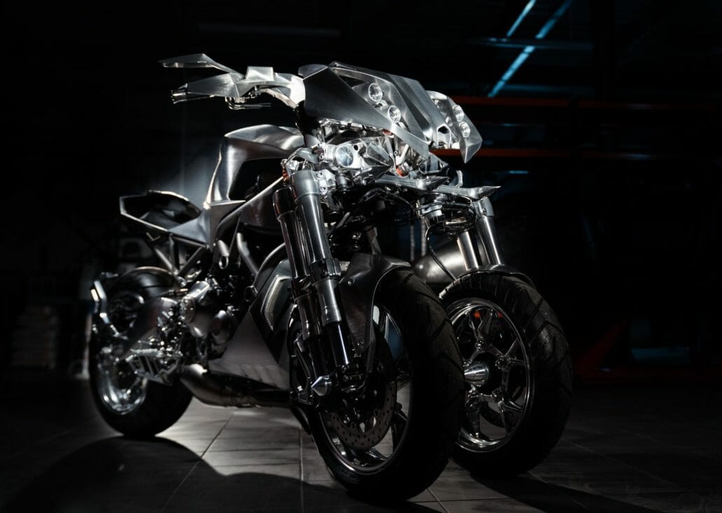 Yamaha Niken from Game Over Cycles Motorcycle News App Motorrad Nachrichten App MotorcyclesNews 1