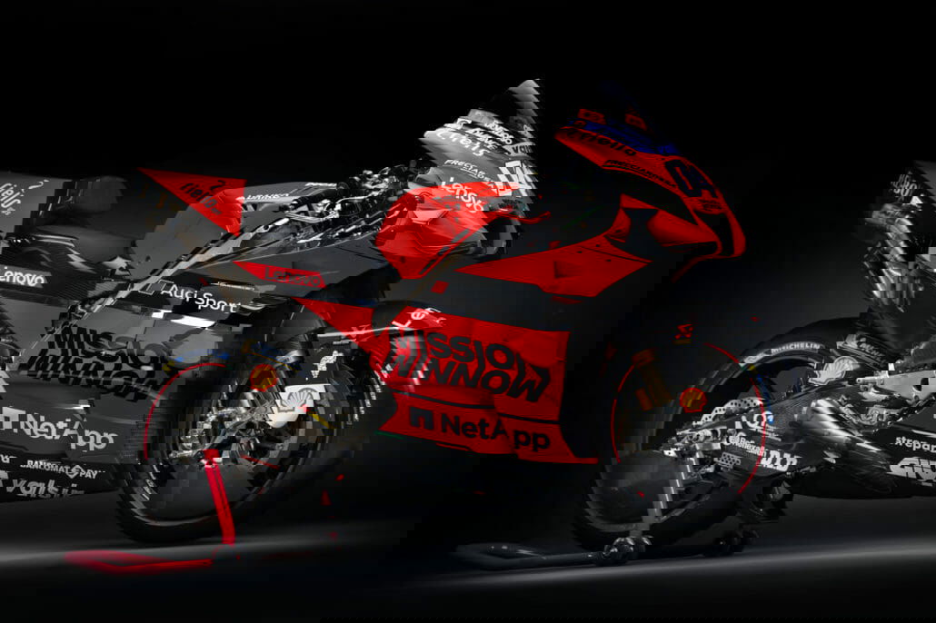 Desmosedici GP 5 UC143590 High