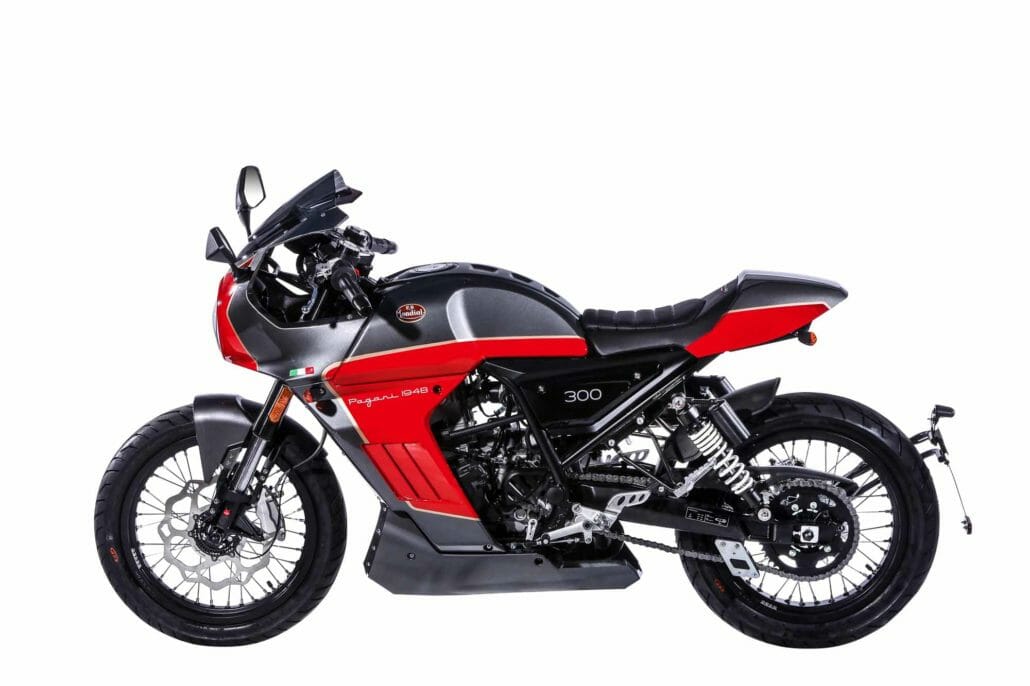 FB Mondial Sport Classic 300i MOTORCYCLE NEWS APP MOTORRAD NACHRICHTEN APP MotorcyclesNews 2