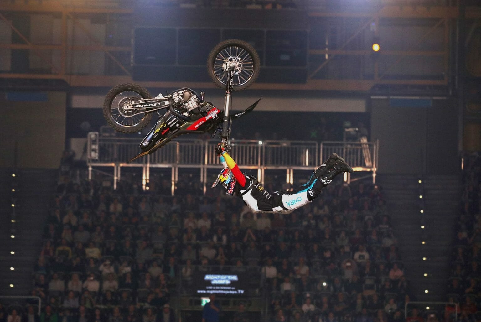 Luc Ackermann NOTJ 1M8A3190 c NIGHT of the JUMPs