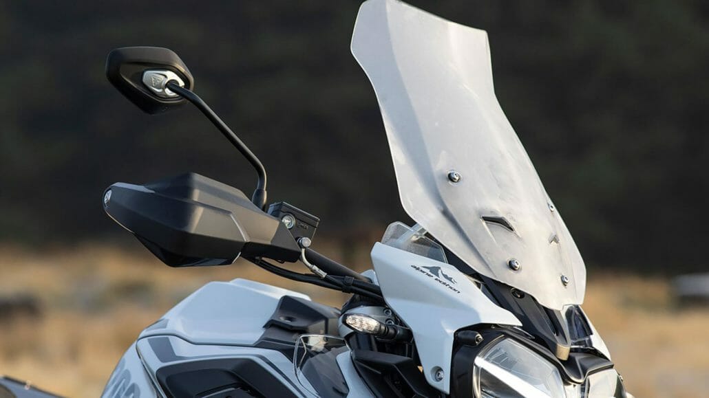 Special models of the Triumph Tiger 1200 39 Triumph Tiger 1200 Alpine Edition MOTORCYCLE NEWS APP MOTORRAD NACHRICHTEN APP MotorcyclesNews 12