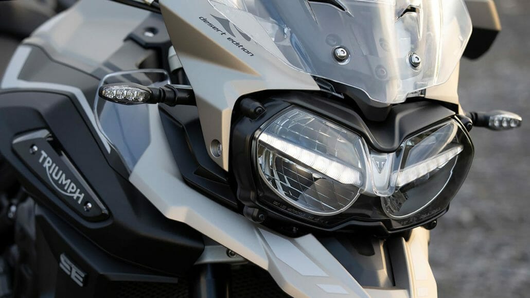 Special models of the Triumph Tiger 1200 53 Triumph Tiger 1200 Desert Edition MOTORCYCLE NEWS APP MOTORRAD NACHRICHTEN APP MotorcyclesNews 13