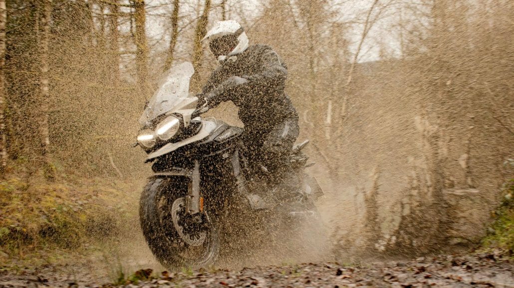 Special models of the Triumph Tiger 1200 42 Triumph Tiger 1200 Desert Edition MOTORCYCLE NEWS APP MOTORRAD NACHRICHTEN APP MotorcyclesNews 2