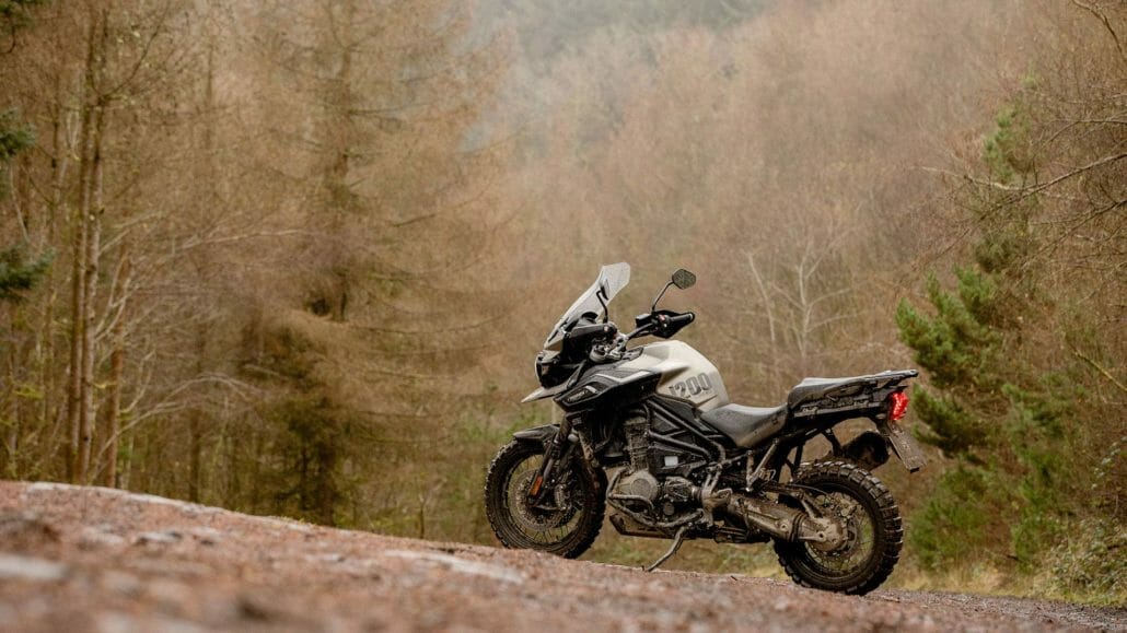 Special models of the Triumph Tiger 1200 46 Triumph Tiger 1200 Desert Edition MOTORCYCLE NEWS APP MOTORRAD NACHRICHTEN APP MotorcyclesNews 6