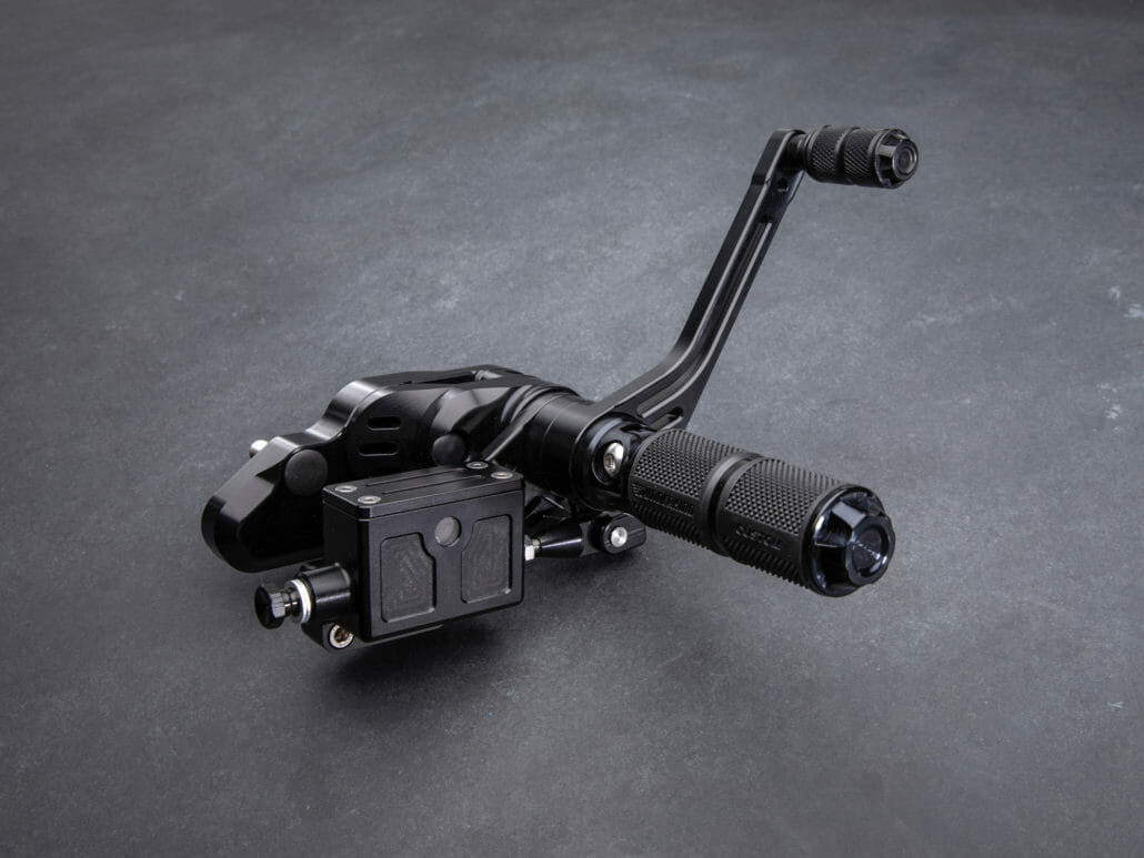 WUNDERKIND Custom Indian Scout Bobber THREE 24