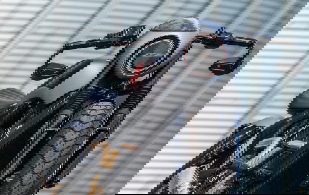 WUNDERKIND Custom Indian Scout Bobber THREE 8