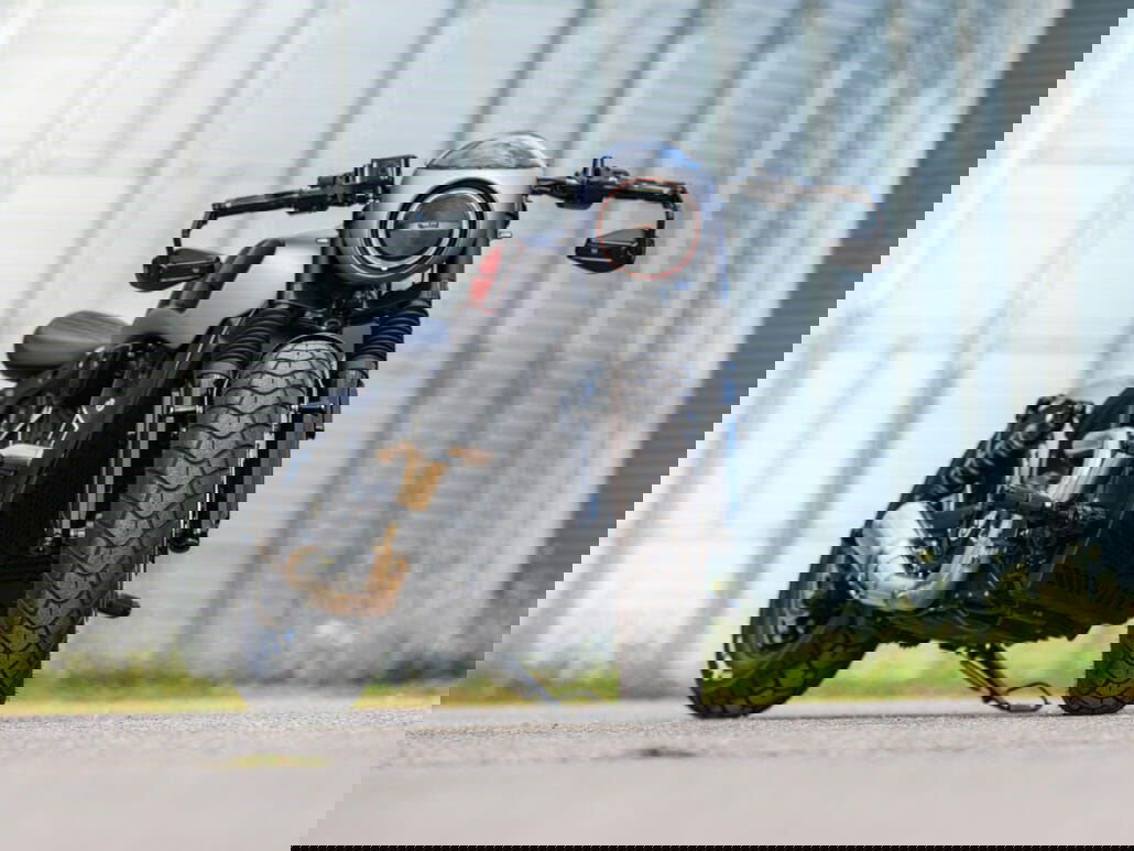 WUNDERKIND Custom Indian Scout Bobber THREE 9