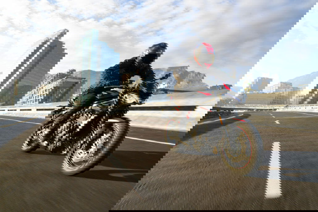 Triumph Street Triple R 2020 presented 31 Triumph Street Triple R MOTORCYCLE NEWS APP MOTORRAD NACHRICHTEN APP MotorcyclesNews 14