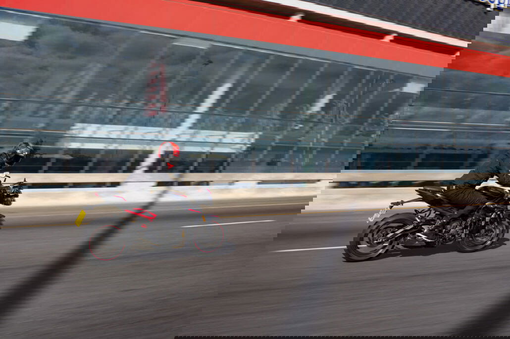 Triumph Street Triple R 2020 presented 36 Triumph Street Triple R MOTORCYCLE NEWS APP MOTORRAD NACHRICHTEN APP MotorcyclesNews 19