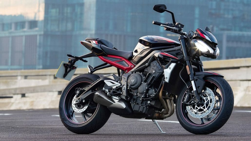 Triumph Street Triple R 2020 presented 44 Triumph Street Triple R MOTORCYCLE NEWS APP MOTORRAD NACHRICHTEN APP MotorcyclesNews 27