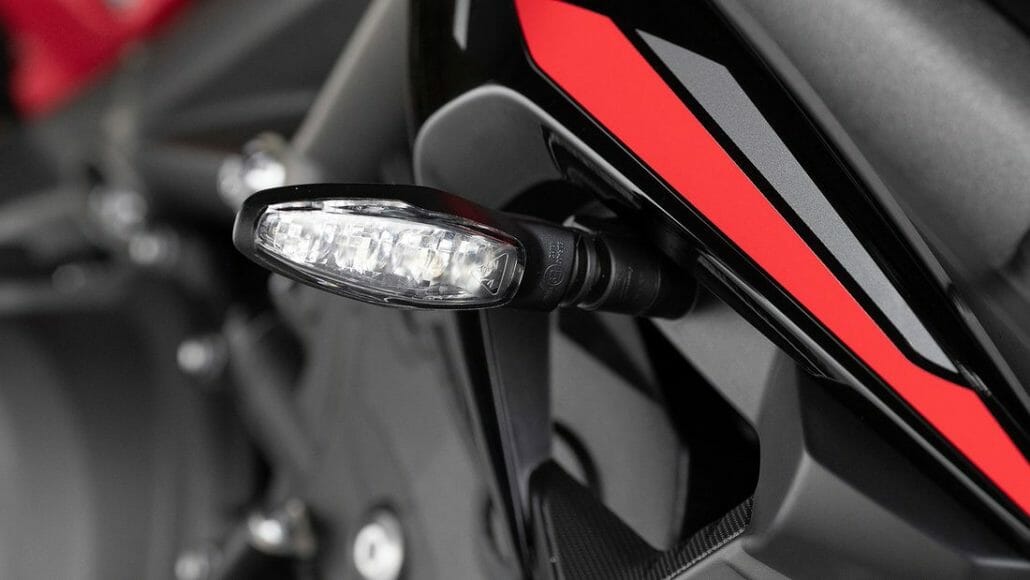 Triumph Street Triple R 2020 presented 55 Triumph Street Triple R MOTORCYCLE NEWS APP MOTORRAD NACHRICHTEN APP MotorcyclesNews 38