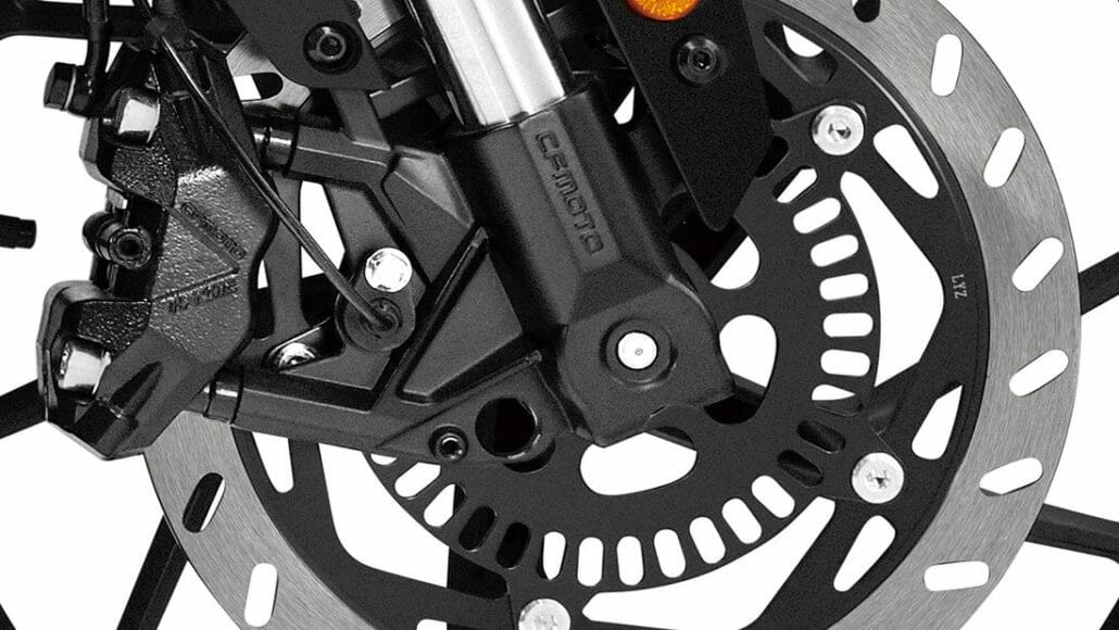 CF Moto 300 SR Motorcycle News App Motorrad Nachrichten App MotorcyclesNews 6