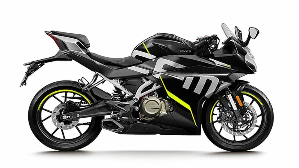 CF Moto 300 SR Motorcycle News App Motorrad Nachrichten App MotorcyclesNews 7