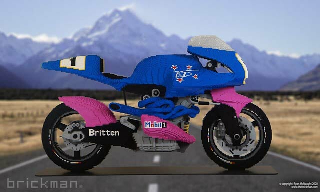 Lego Britten V1000 The Brickman 03