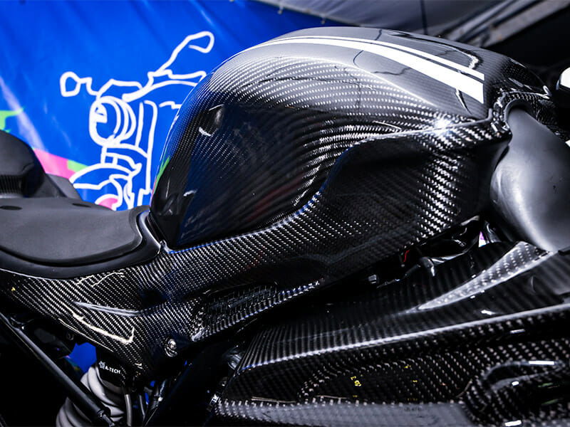 Does the sportmotorcycle BMW G 310 RR come? 31 BMW G 310 RR 2020 4