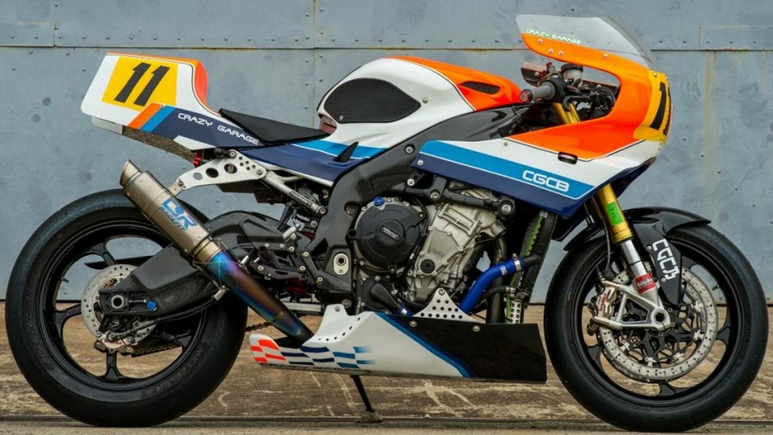 BMW S 1000 RR im Retro-Kleid Crazy Garage Retro Racer 11 6