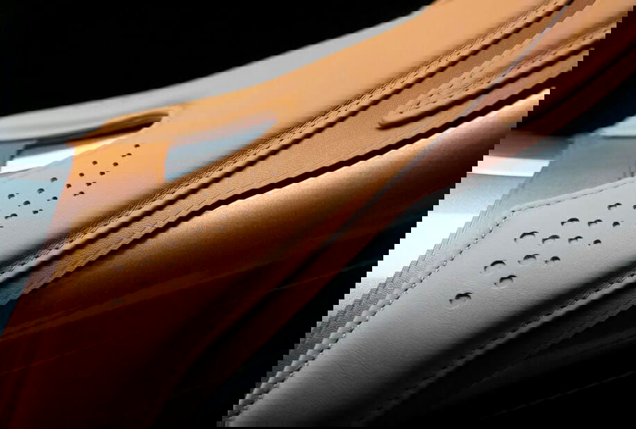 Aston Martin AMB 001 auf der Rennstrecke getestet 10 Aston Martin AMB 001 10