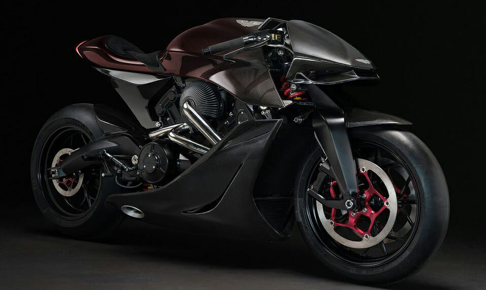 Aston Martin AMB 001 auf der Rennstrecke getestet 17 Aston Martin AMB 001 16