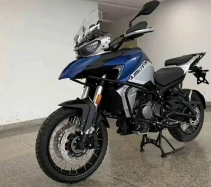 Benelli TRK800 Adventure 1 QJMotor SRB750