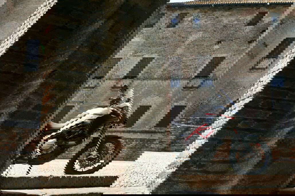 Neue Lackierung für die Ducati Multistrada 950 S 18 DUCATI MULTISTRADA950S GPWHITE AMBIENCE 47 UC176550 High