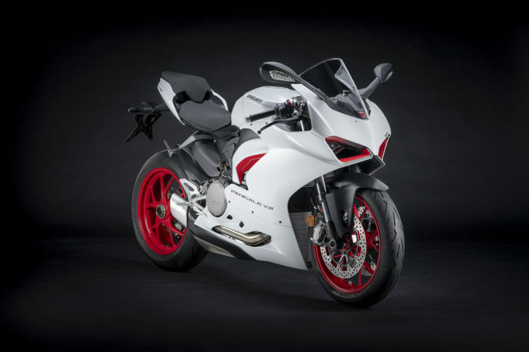 Ducati Panigale V2 White Rosso 4 Ducati Panigale V2 White Rosso 2020 MN APP 4