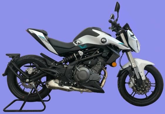 Harley Davidson HD350 Quinjiang Benelli 350S 3