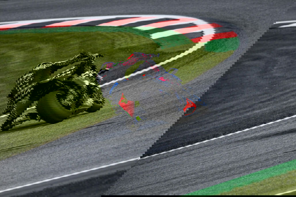 05 aprilia tuono v4 x