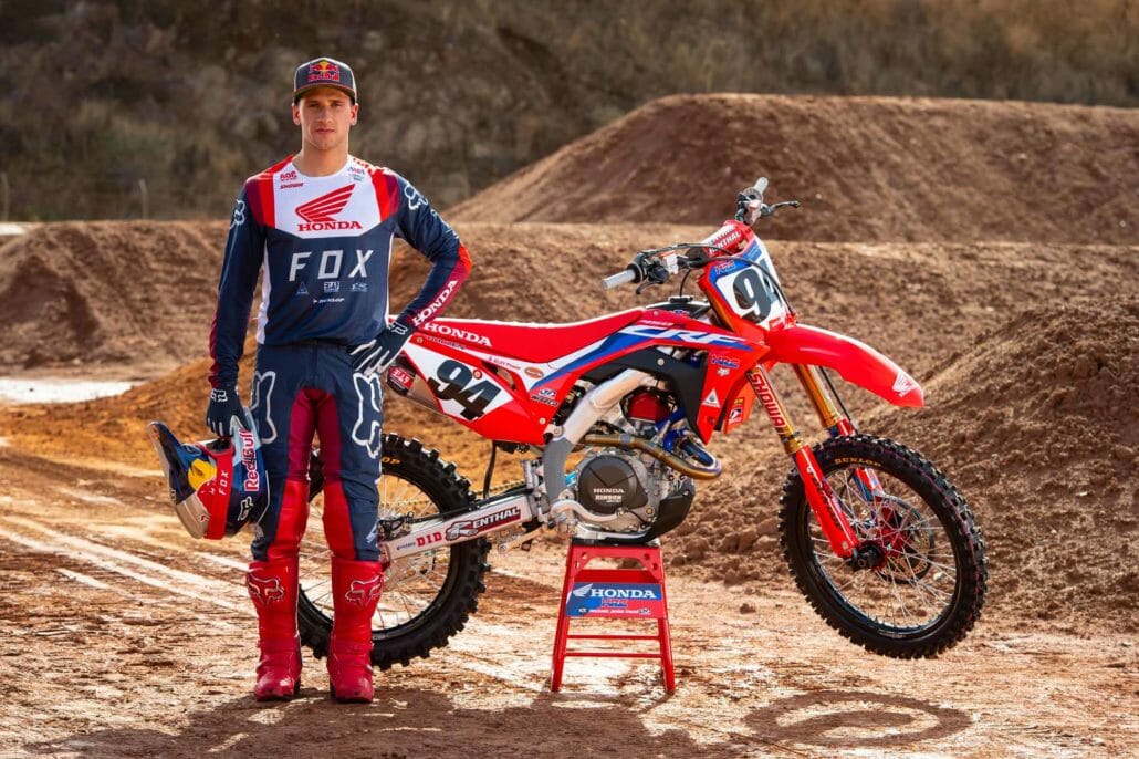 Ken Roczen setzt Freiluftsaison aus 31 20 Team Honda HRC 55
