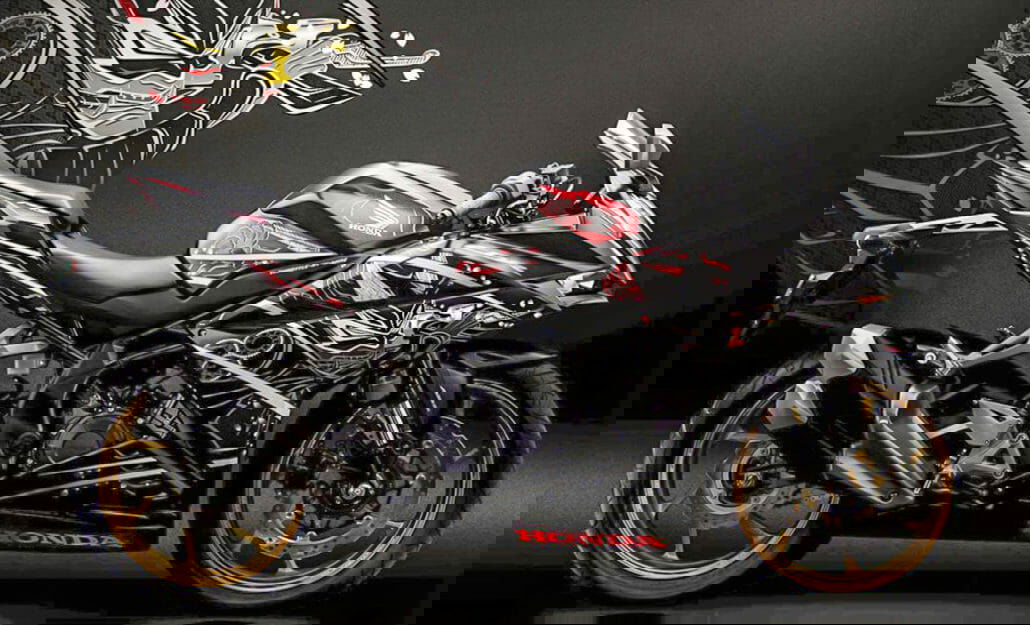 Special edition of the CBR250RR for Indonesia 35 Honda CBR250RR SP Garuda x Samurai 10