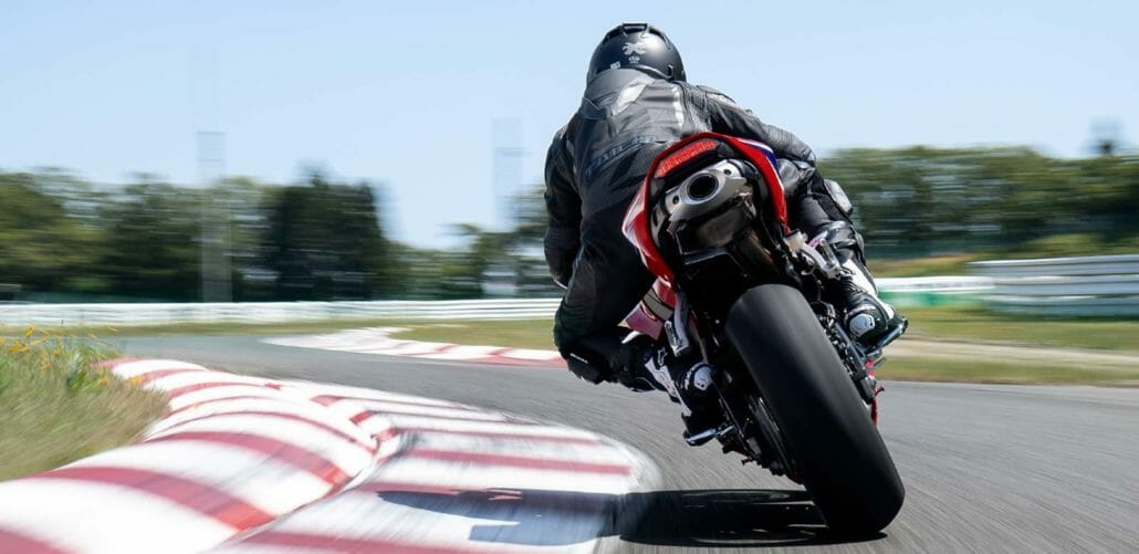 Honda CBR600RR presented - Data... 34 Honda CBR600RR 2020 41