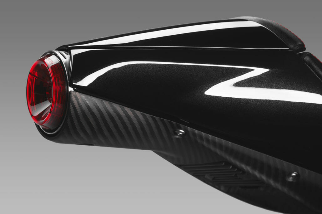 MV Agusta Superveloce 800 2021 39