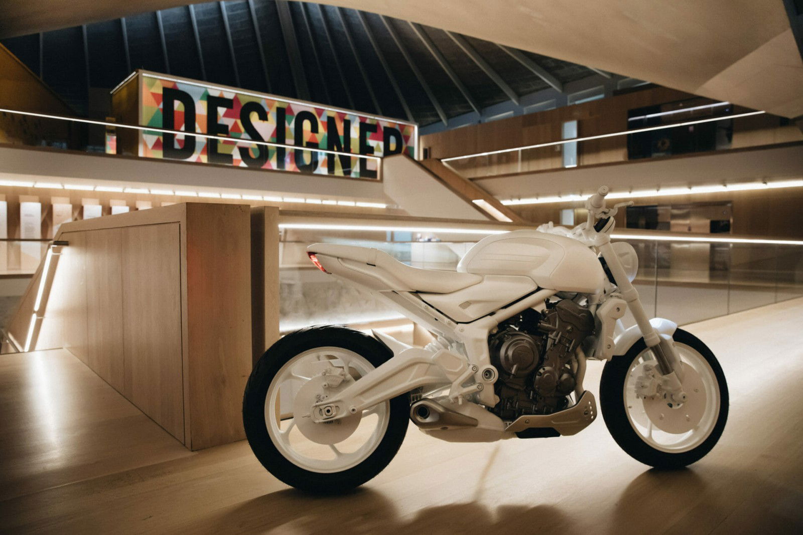 TRIUMPH Trident - Brand new model announced 25 TRIUMPH TRIDENT GE LR 2