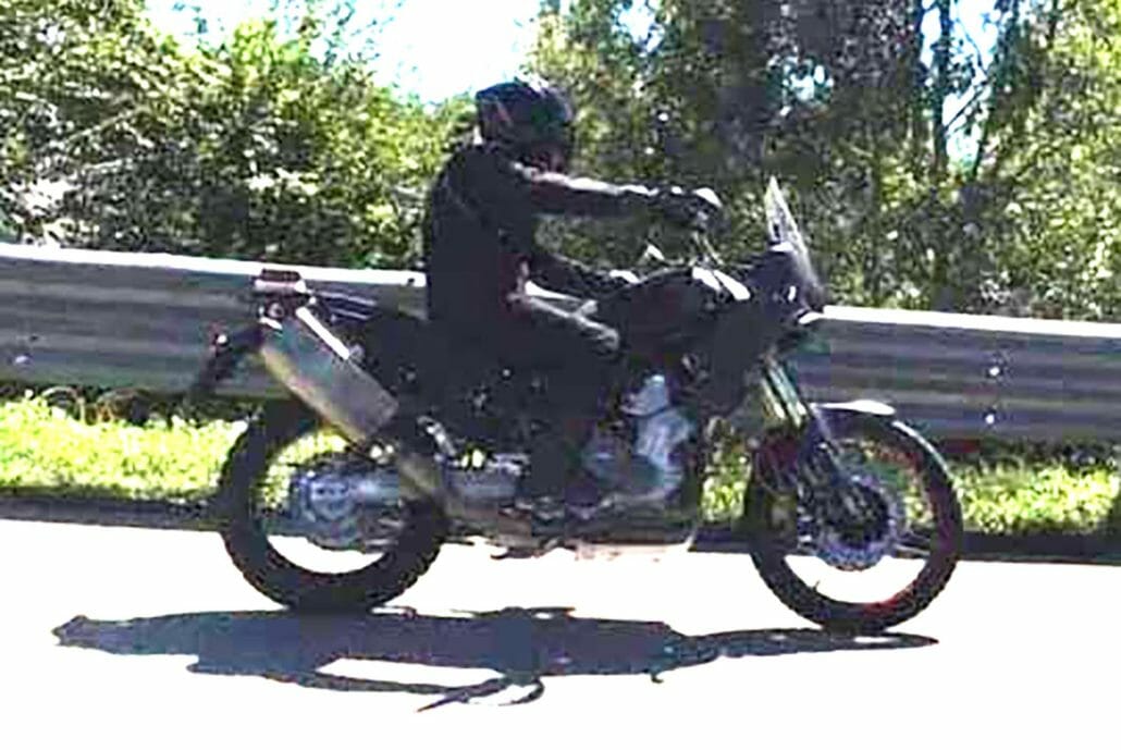 Aprilia Tuareg 660 pre-series version spotted 1 Aprilia Tuareg 660 spy photo