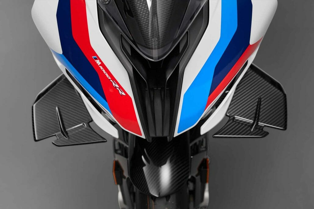 BMW M 1000 RR 11