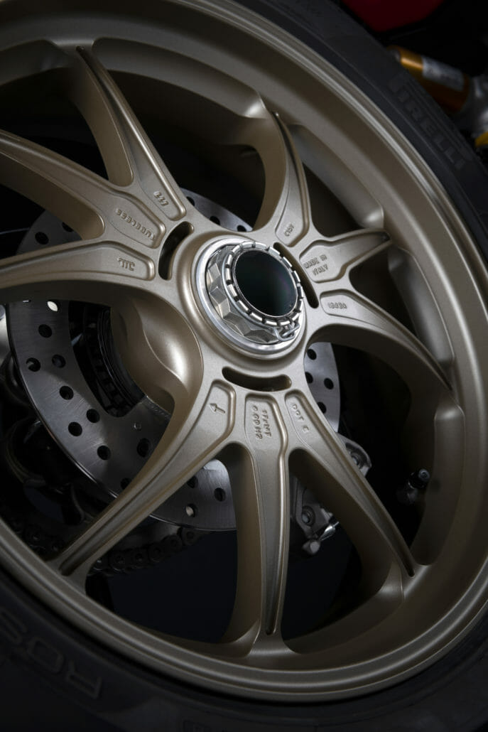 DUCATI STREETFIGHTER ACCESSORIES Magnesium Rims UC194608 High